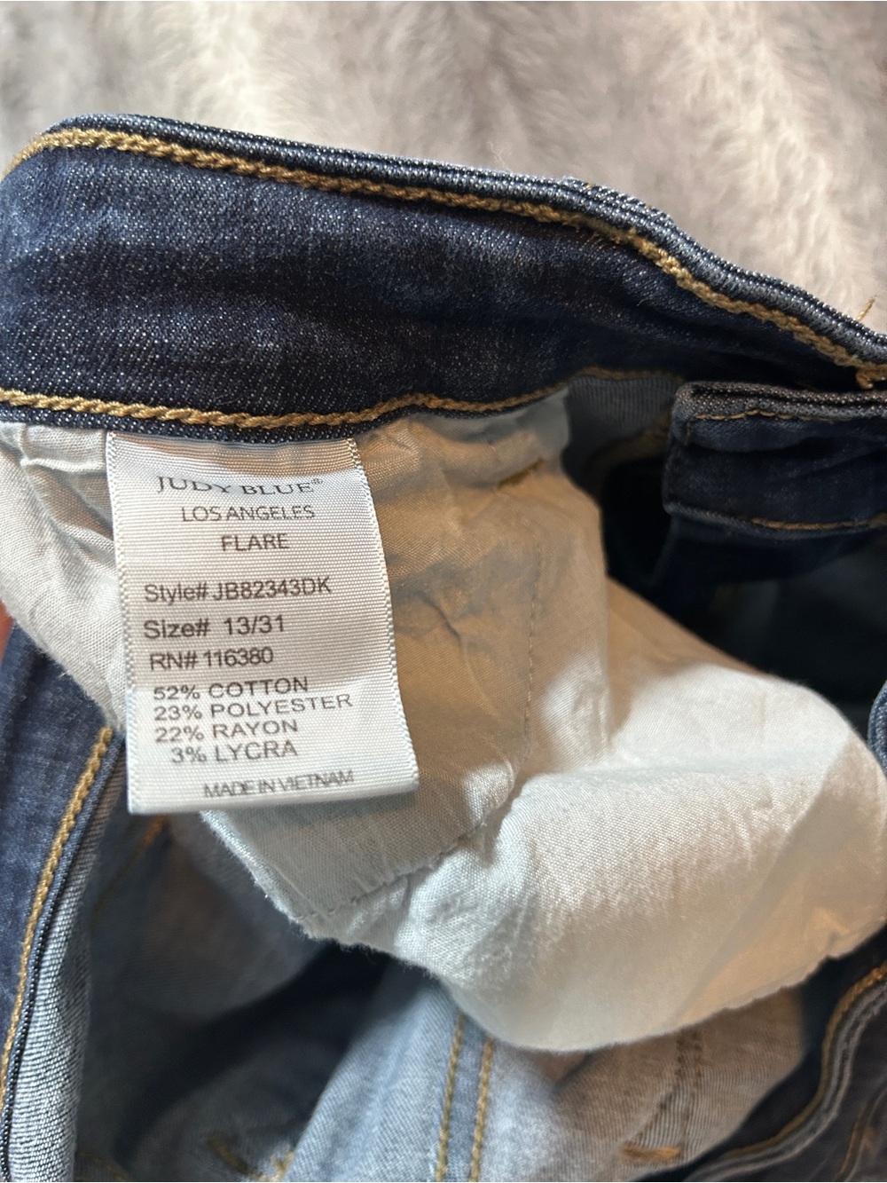 Judy Blue High Waist Raw Hem Flare Jeans Dark Wash Size 13 / 31 (Fits US 14) - Picture 10 of 10